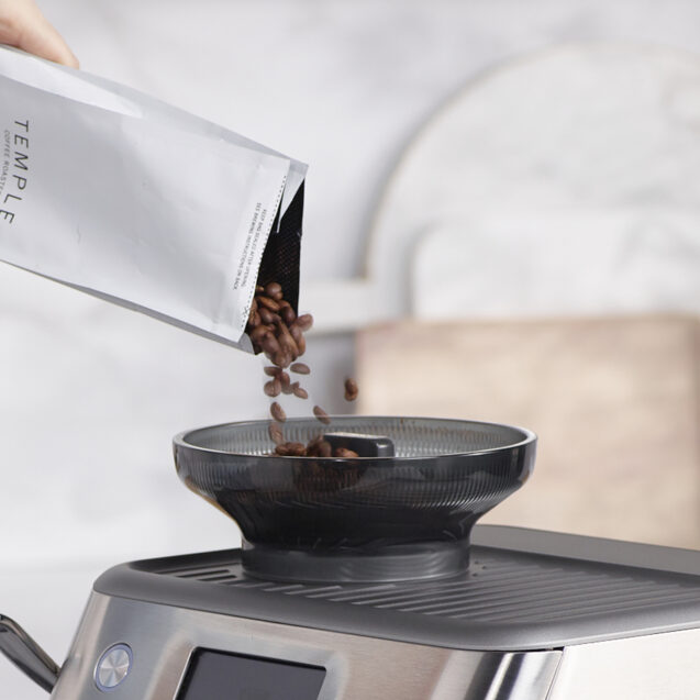 BES881_CAROUSEL11_EMEA the Barista Touch™ Impress espresso automāts ar auksto ekstrakciju